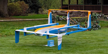 Идея доставки товаров дронами от Amazon