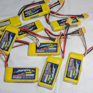 Аккумулятор Zippy Compact 2S 7 4V 1000mah 25C LiPo  Б У