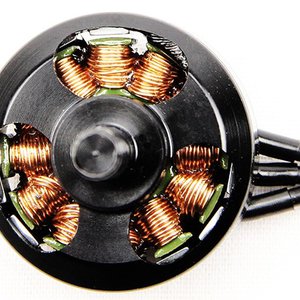 Моторы COBRA CM-2206 20 2100KV бесколлекторные