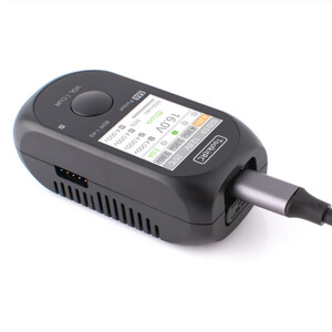 Зарядний пристрій ToolkitRC M4 Pocket 80W 5A 1-4S